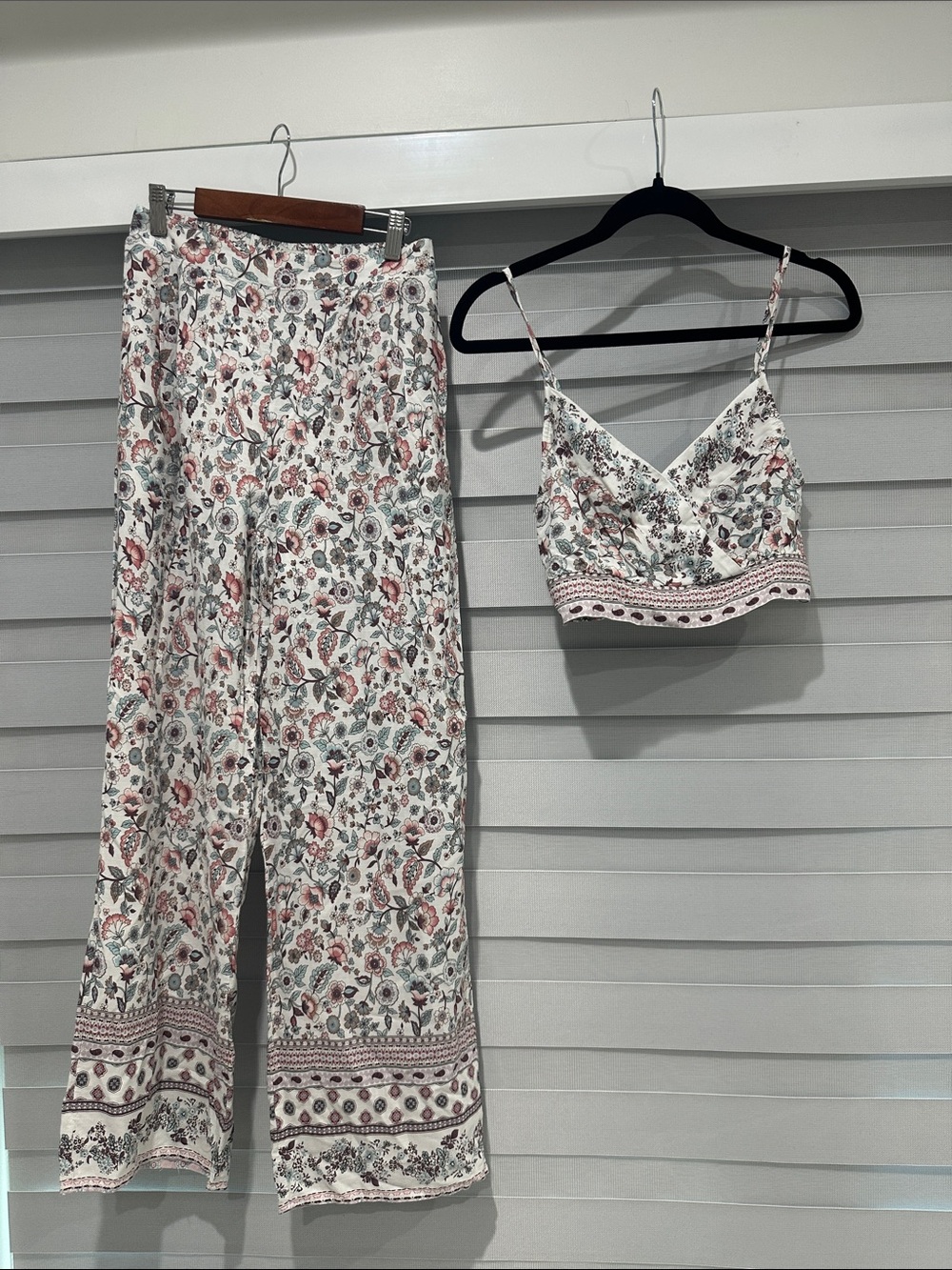 Paper Crane White Floral Crop Bralette & Wide-Leg Pants Set